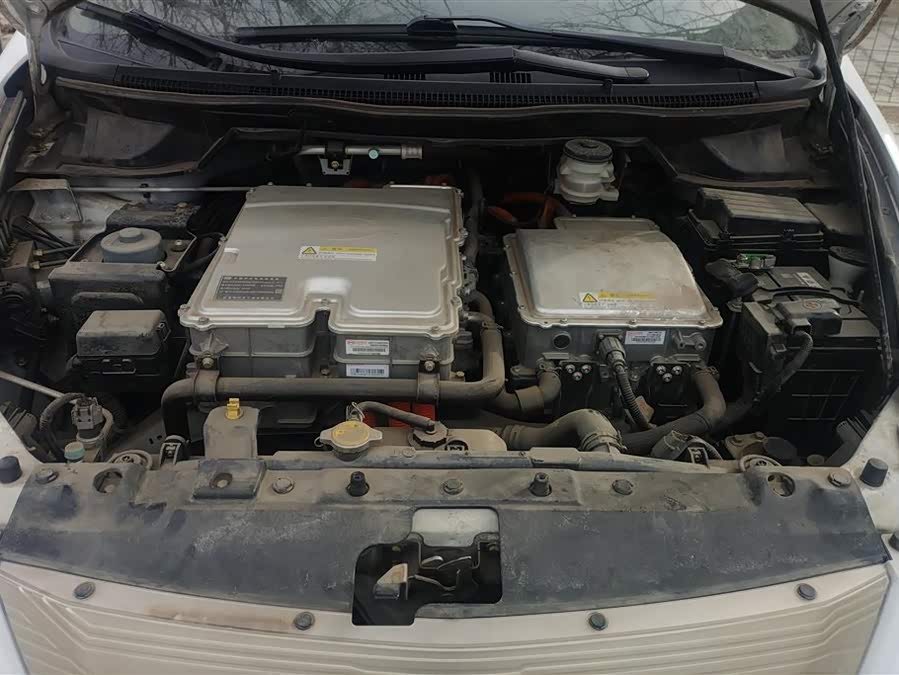 BYD e6 2016 #11 BYD e6 2016 car image #11