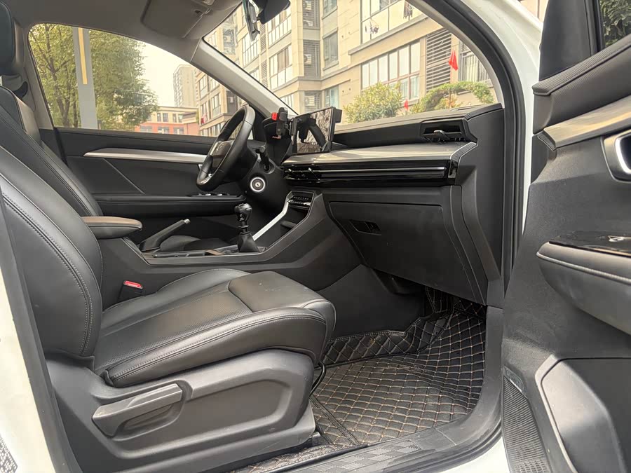 Wuling Asta 2023 #11 Wuling Asta 2023 صورة سيارة #11