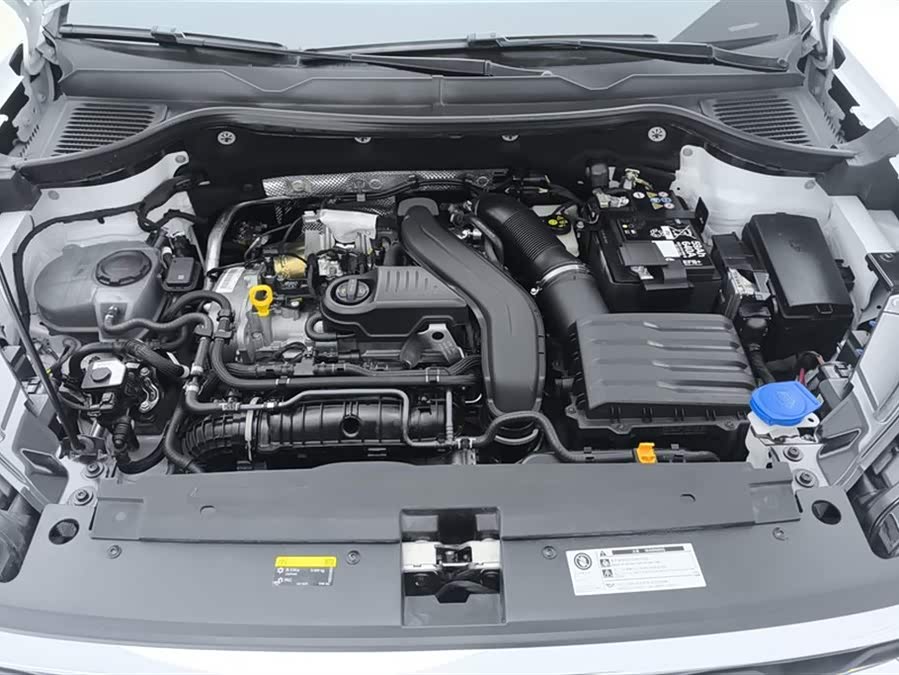 Volkswagen Tharu 2024 immagine di auto #11