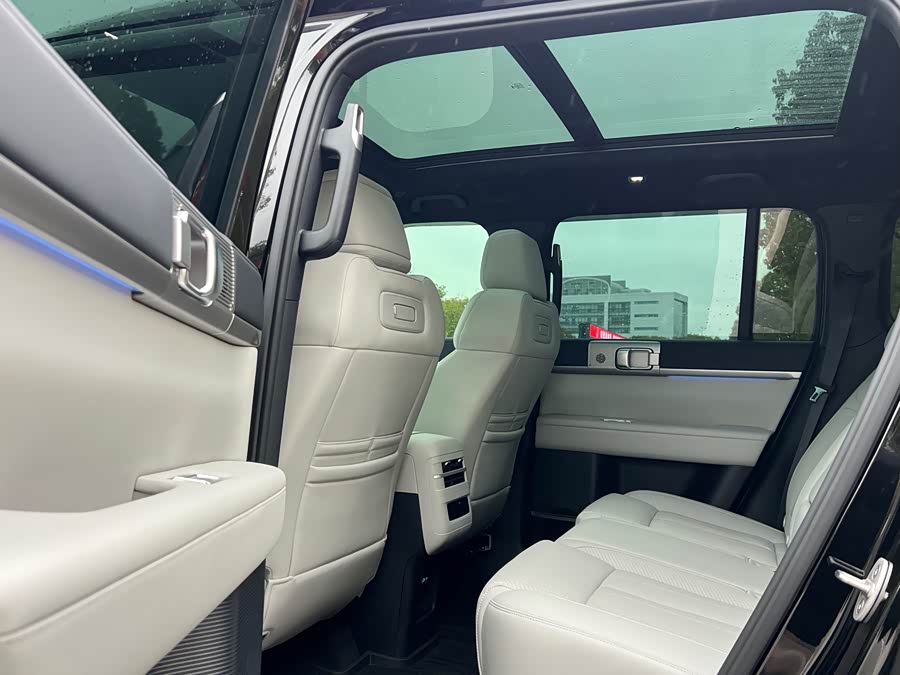 FangChengBao Tiger 7 2025 car image #11