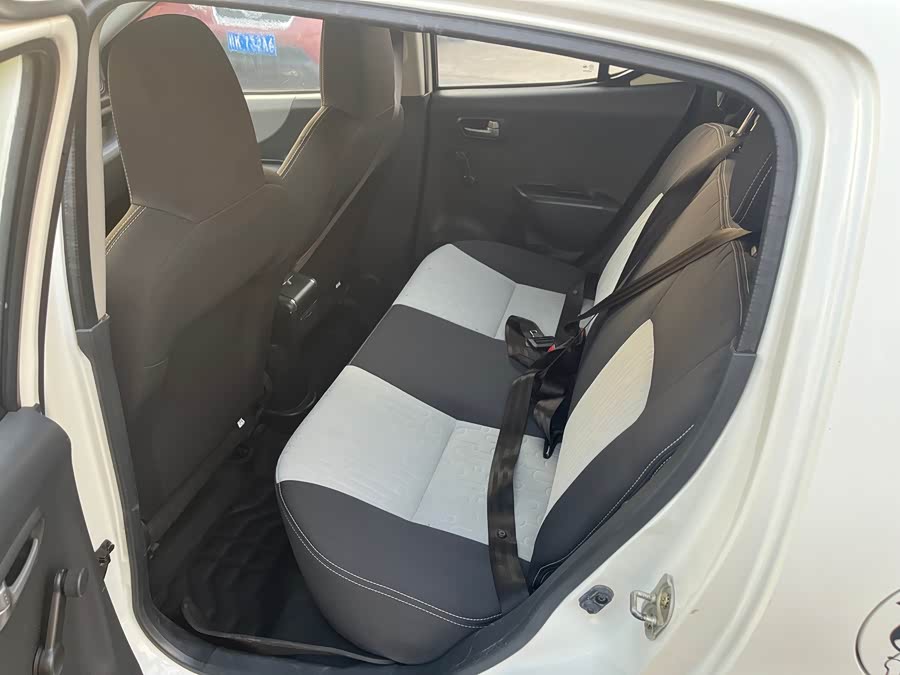 Suzuki Alto 2013 изображение автомобиля #11