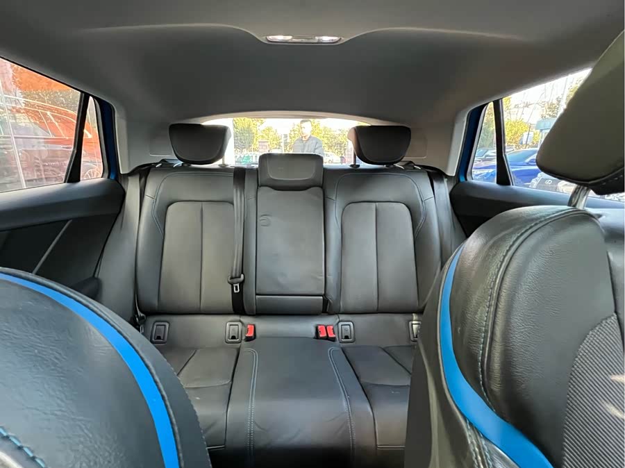 奥迪 奥迪Q2L e-tron 2021 汽车图片 #11