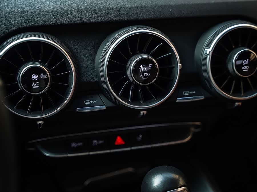 Audi TT 2017 image de voiture #11