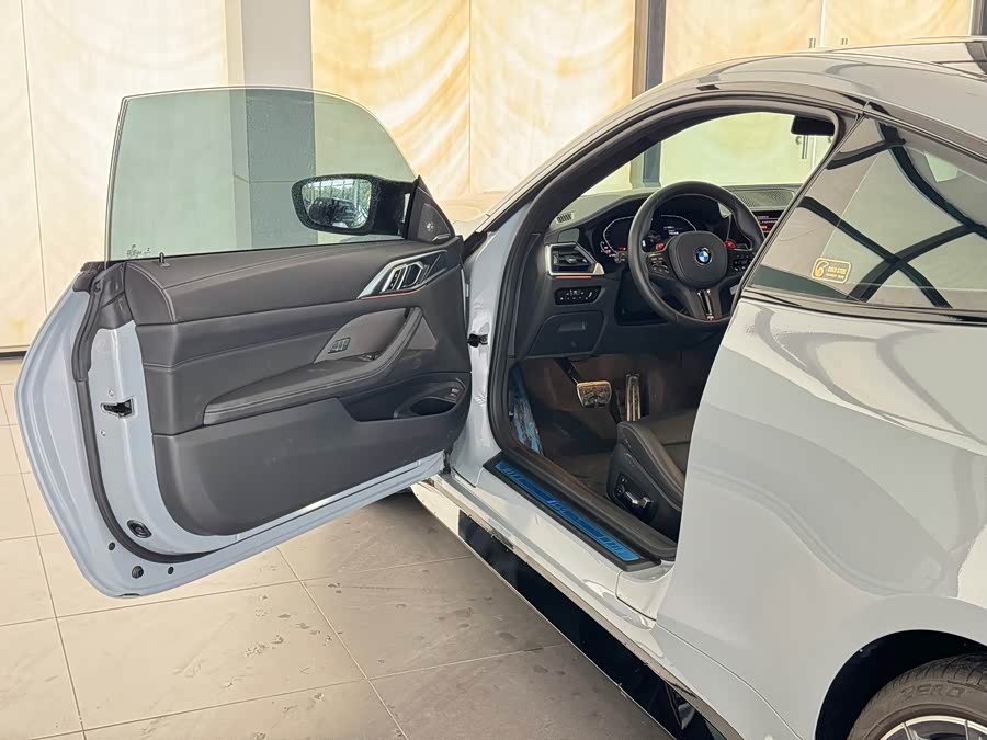 BMW M4 2023 imagen de coche #11