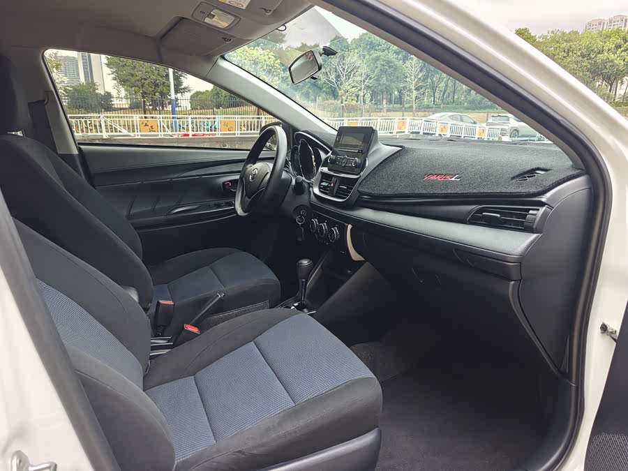 Toyota Yaris L Zhixiang 2018 صورة سيارة #11