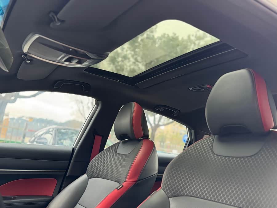 GEELY Binray 2021 car image #11