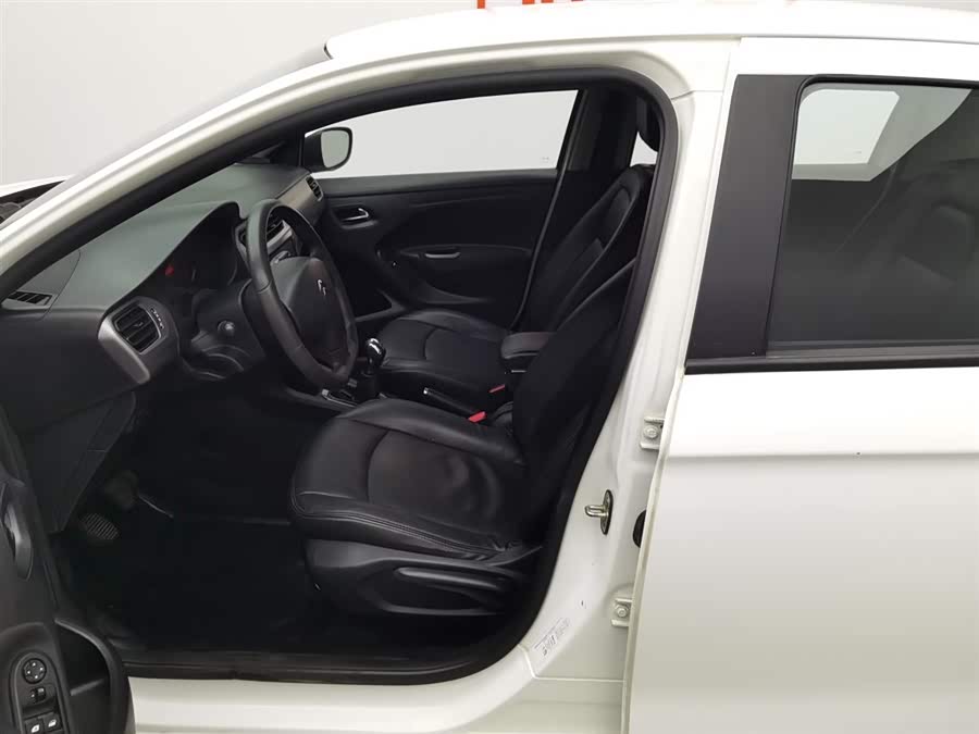 Citroen C-Elysée 2016 car image #11