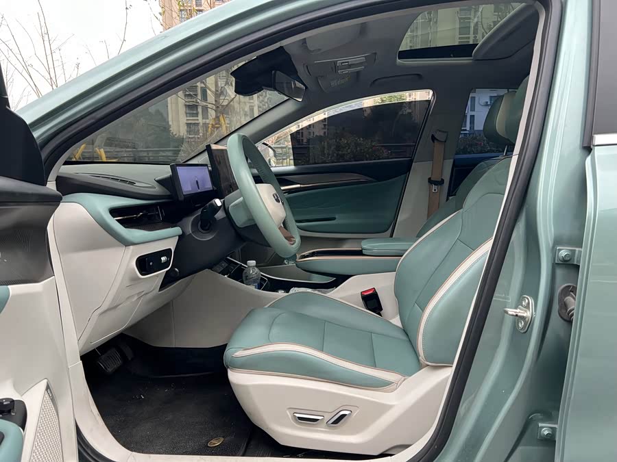 GEELY 2023 car image #11