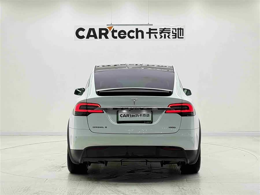Tesla Model X 2018 #11 Tesla Model X 2018 car image #11
