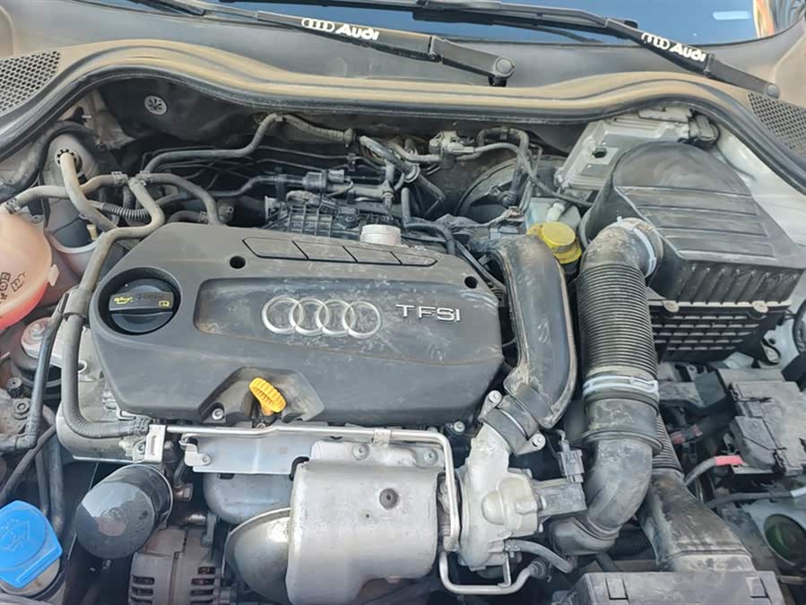 Audi A1 2014 car image #11