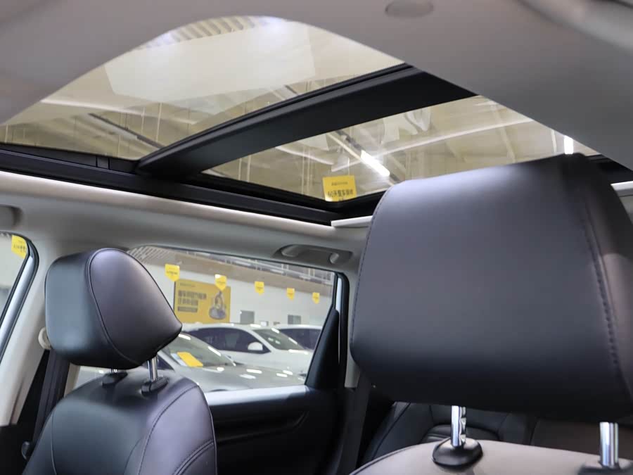 Honda CR-V 2022 #11 Honda CR-V 2022 immagine di auto #11