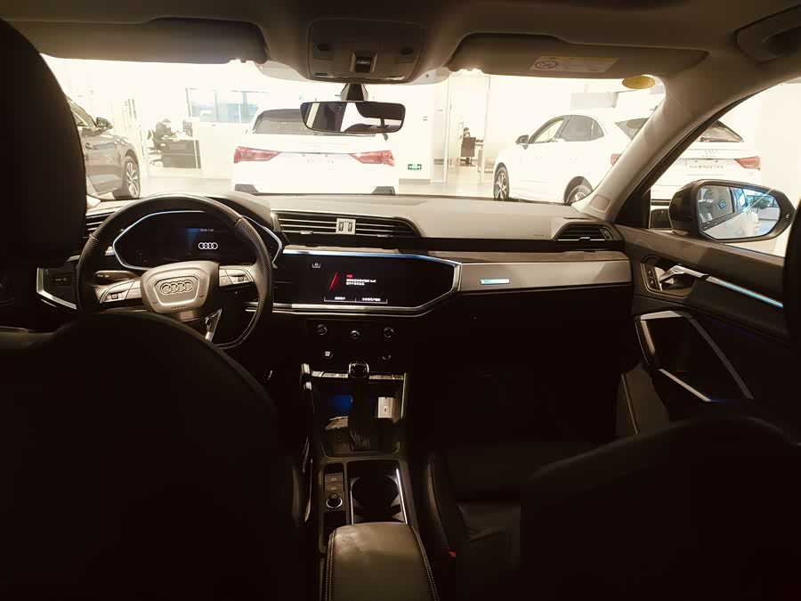 Audi Q3 Sportback 2024 изображение автомобиля #11