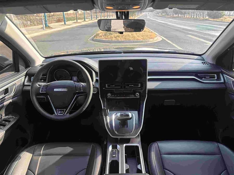 Haval M6 2022 #11 Haval M6 2022 car image #11
