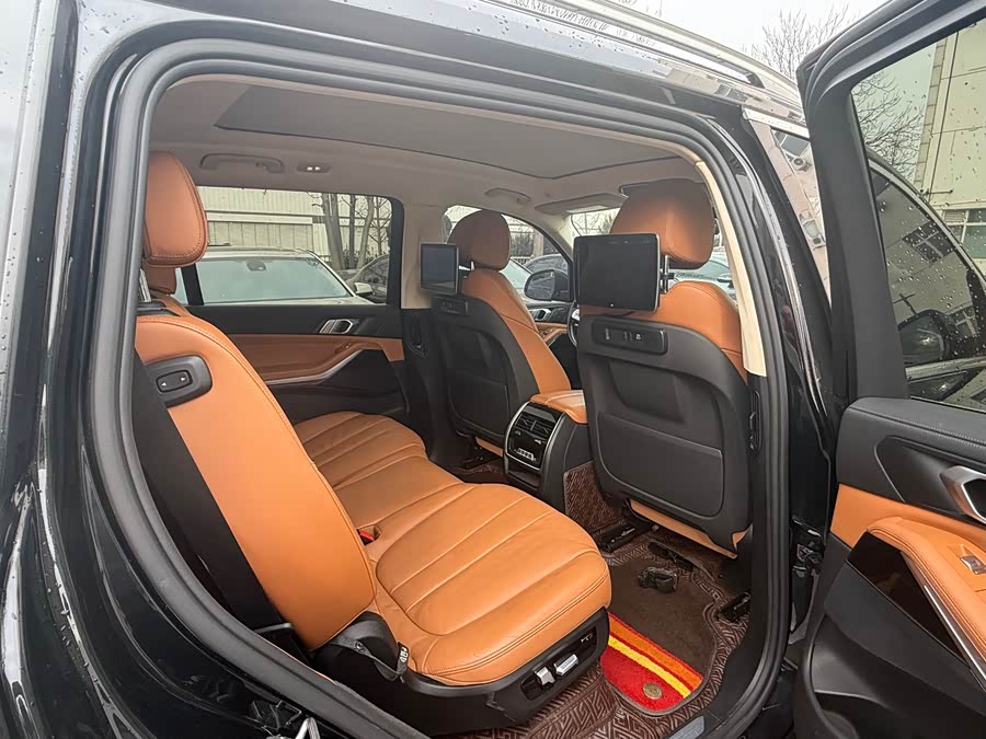 BMW X7 2019 #11 BMW X7 2019 car image #11