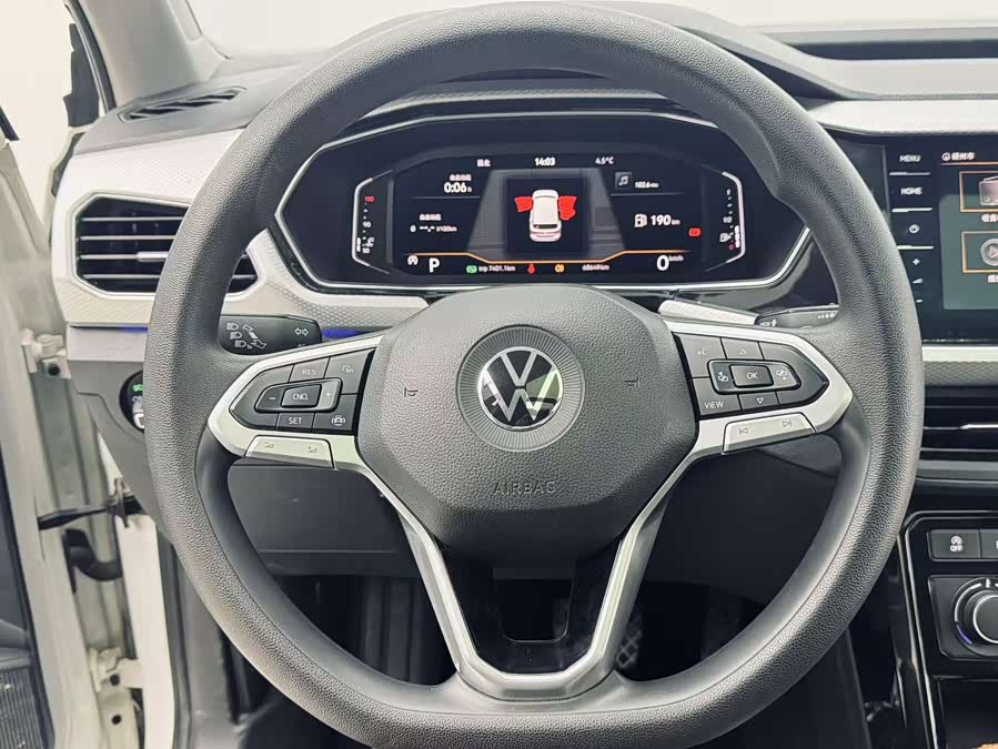 Volkswagen Tacqua 2021 #11 Volkswagen Tacqua 2021 car image #11