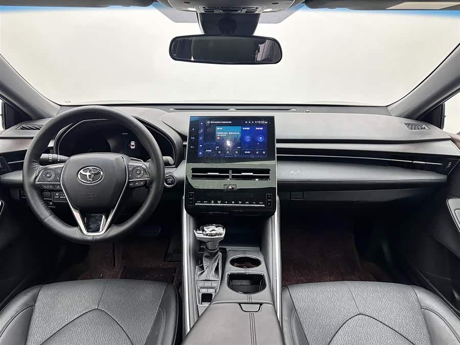 Toyota Avalon 2023 car image #11
