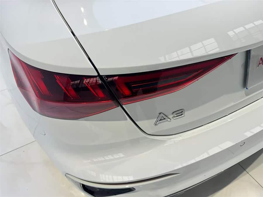 Audi A3 2023 car image #11
