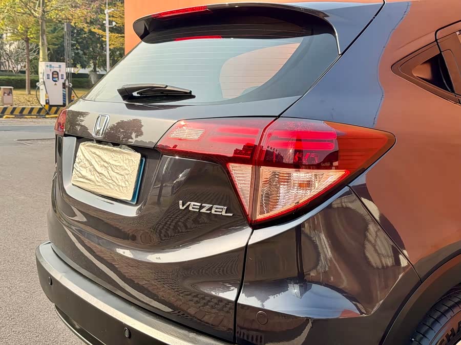 Honda VEZEL 2015 car image #11