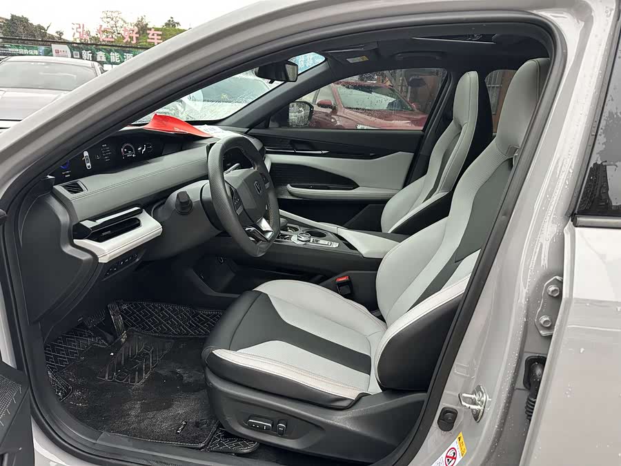 Changan UNI-V iDD 2024 #11 Changan UNI-V iDD 2024 car image #11