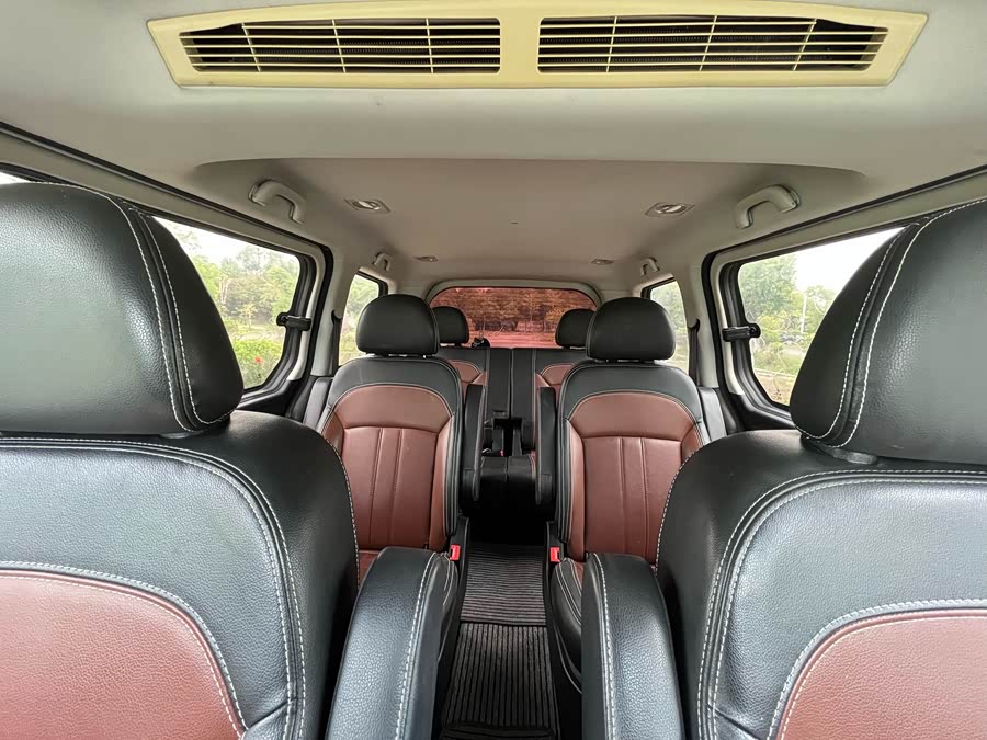 Forthing F600 2017 imagem de carro #11