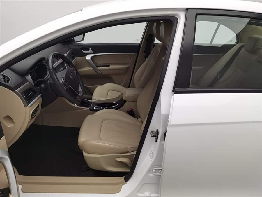 GEELY Emgrand 2017 car image #11