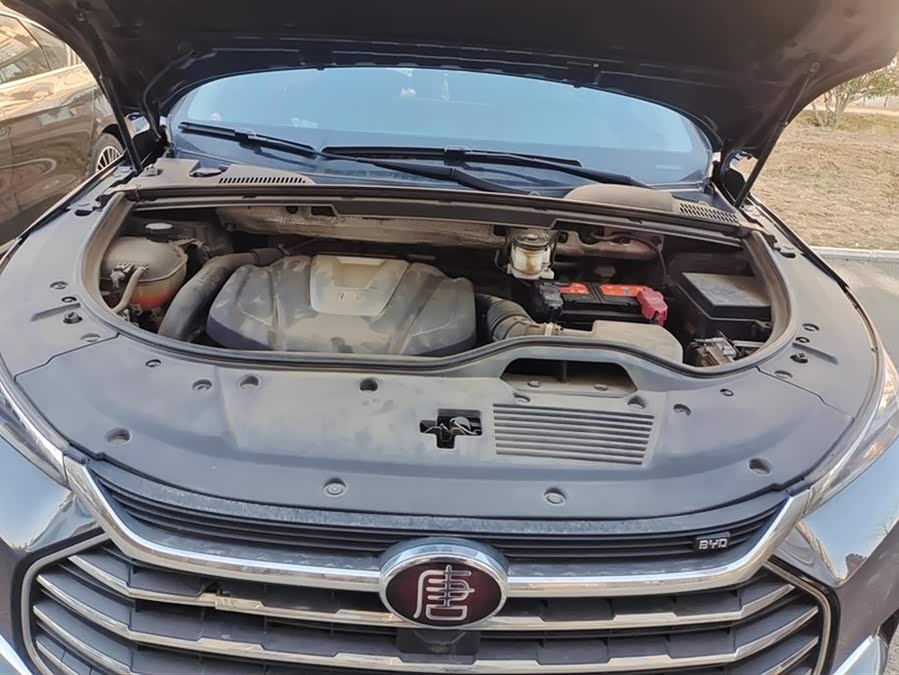 BYD Tang 2019 #11 BYD Tang 2019 car image #11