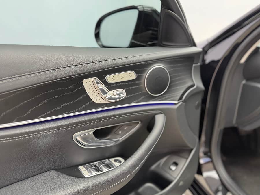 Mercedes-Benz E Class 2019 #11 Mercedes-Benz E Class 2019 car image #11