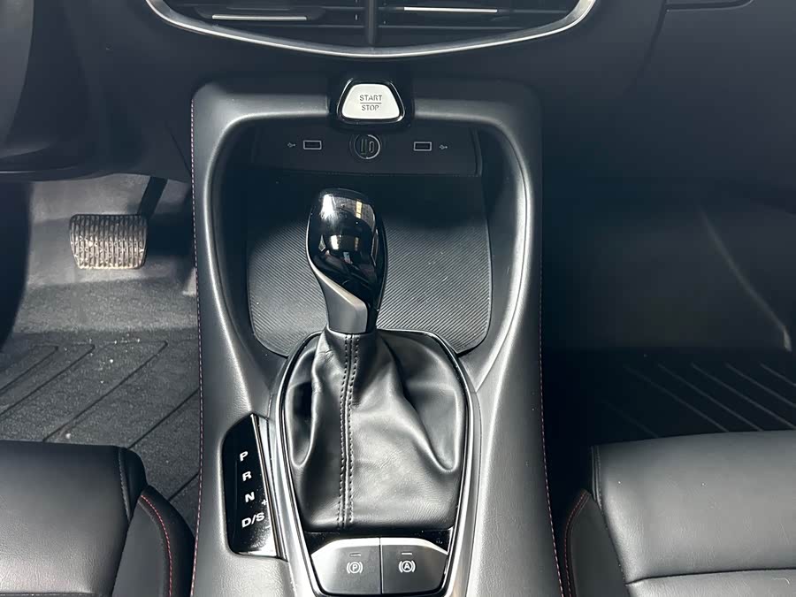 名爵 MG5 2025 汽车图片 #11