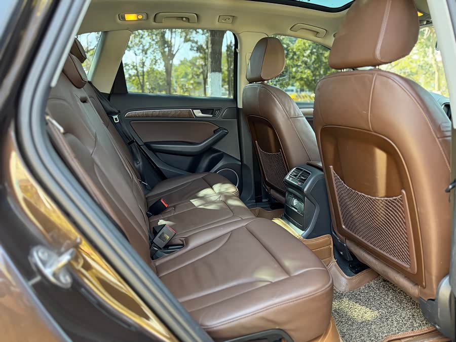 Audi Q5 2014 car image #11