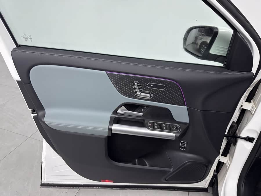 Mercedes-Benz EQA Class 2025 #11 Mercedes-Benz EQA Class 2025 immagine di auto #11