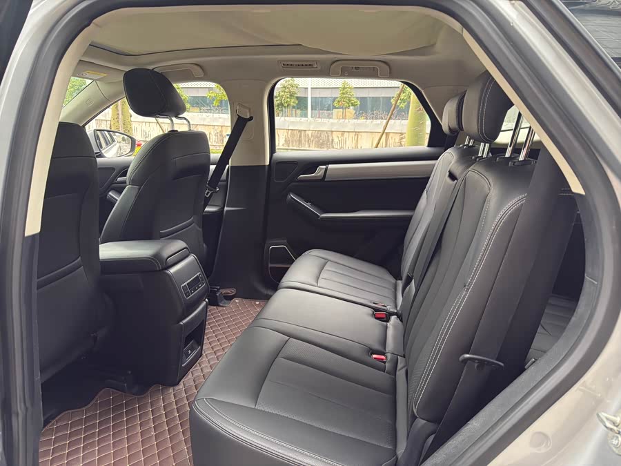 BYD Tang 2018 car image #11