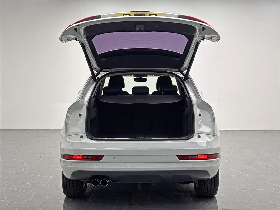 Audi Q3 2017 #11 Audi Q3 2017 car image #11