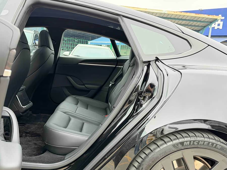 Tesla Model S 2023 immagine di auto #11