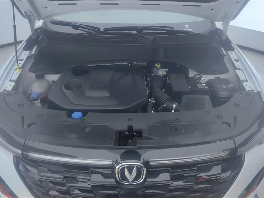 Changan CS35 Plus 2024 صورة سيارة #11