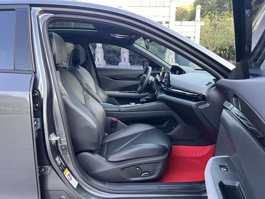 Changan UNI-V 2023 #11 Changan UNI-V 2023 immagine di auto #11