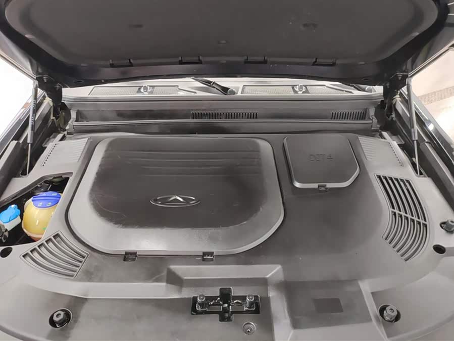 Jetour Traveller 2023 car image #11