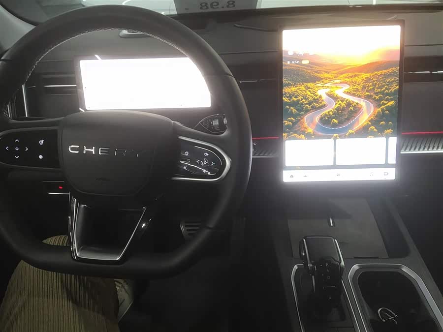 Chery Exploration 06 2024 immagine di auto #11