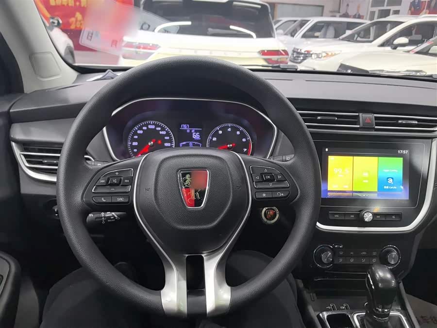 Roewe RX3 2020 изображение автомобиля #11