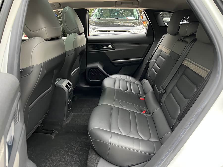 Citroen C5 X 2021 car image #11