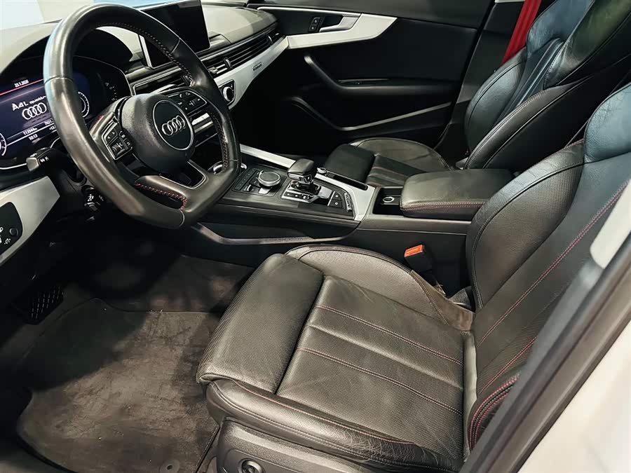 Audi A4L 2017 car image #11