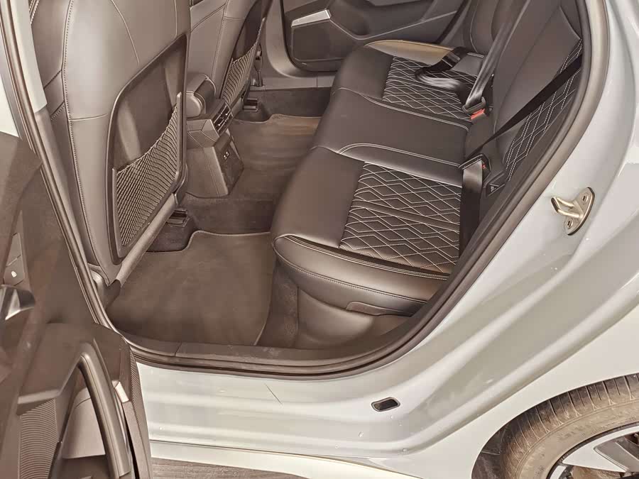 Audi A3 2024 immagine di auto #11