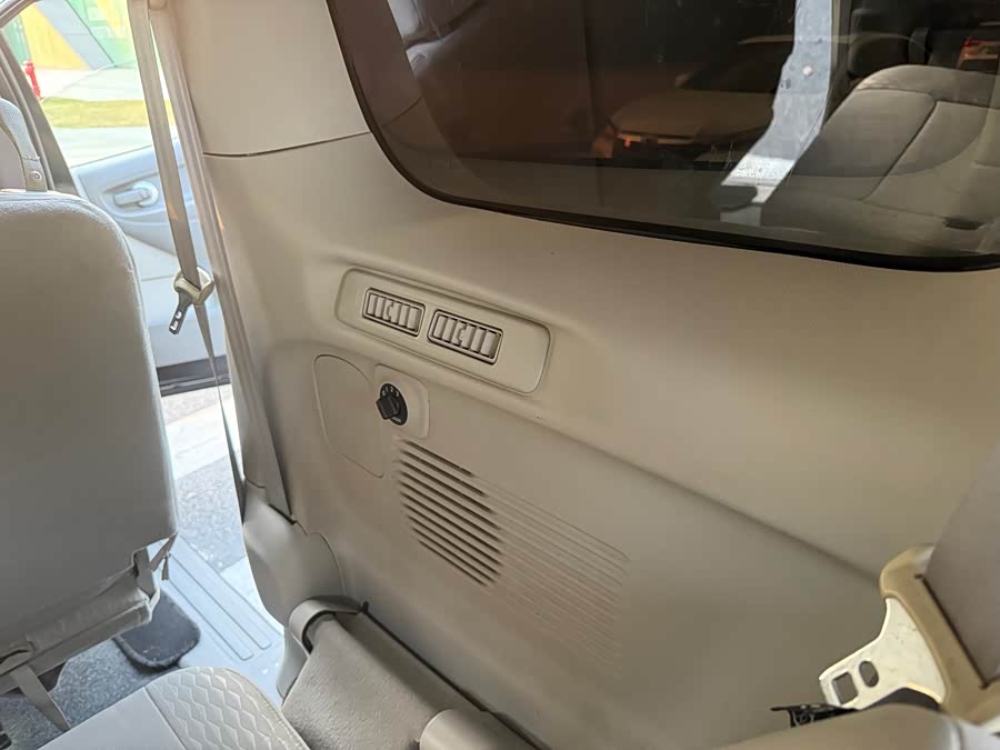 日产 日产NV200 2018 汽车图片 #11