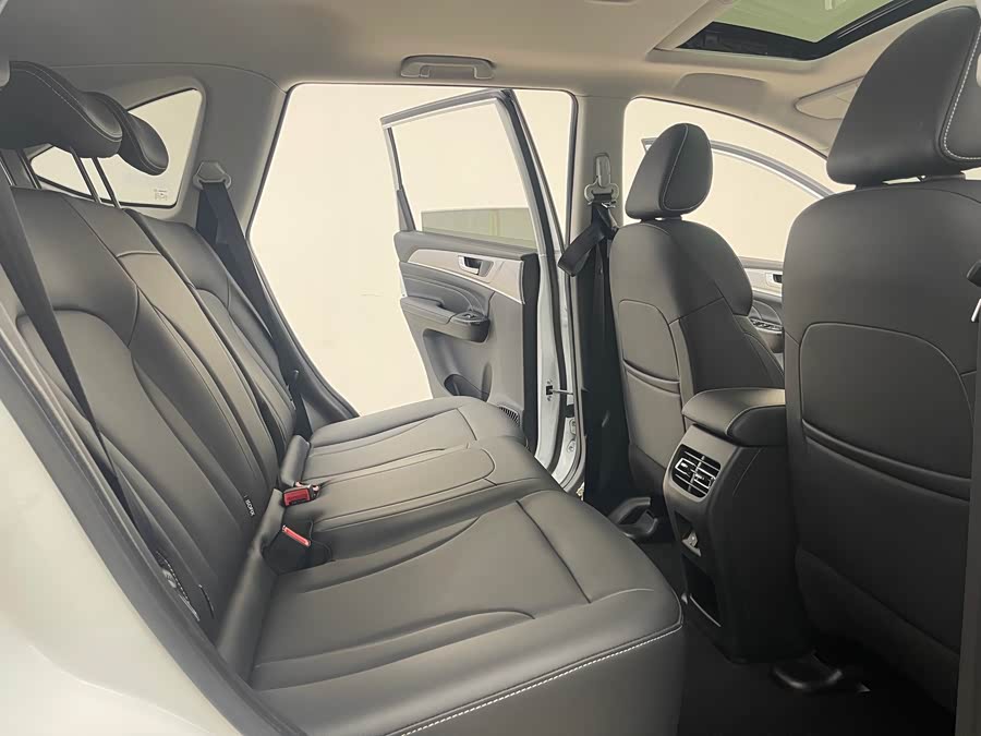 Haval M6 2021 car image #11