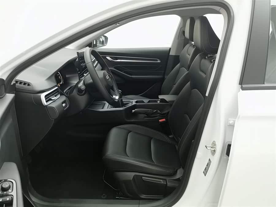GEELY Emgrand 2025 car image #11