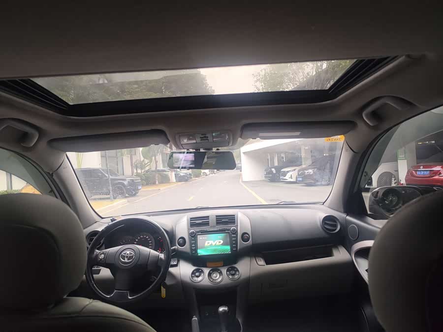 Toyota RAV4 (Imported) 2008 immagine di auto #11