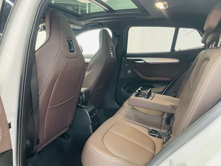 BMW X2 2021 #11 BMW X2 2021 صورة سيارة #11