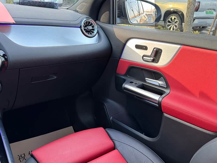 Mercedes-Benz GLA AMG 2022 #11 Mercedes-Benz GLA AMG 2022 car image #11