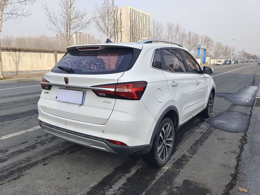 Roewe RX3 2019 car image #11
