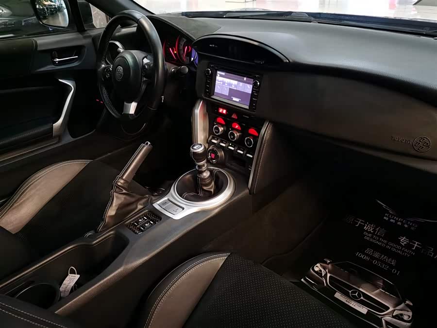Toyota 86 2018 immagine di auto #11