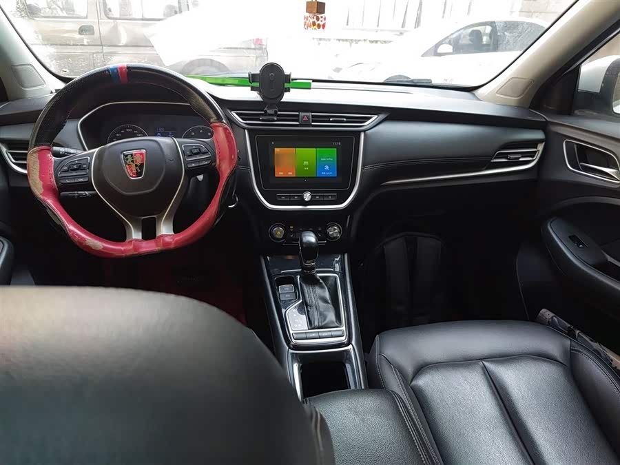 Roewe RX3 2019 изображение автомобиля #11